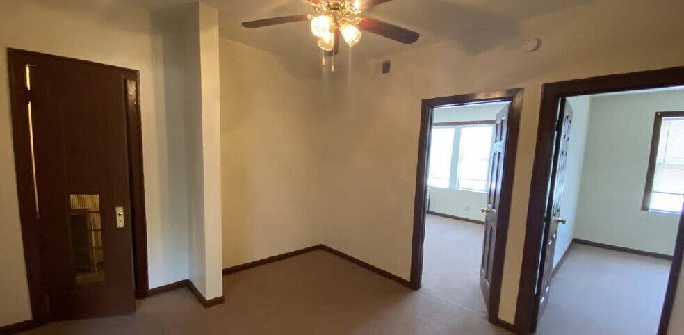 More Photos Of 4209 W Cermak Rd, Chicago Apartments For Sale