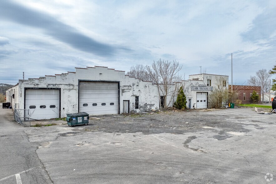 Primary Photo Of 436 E Brighton Ave, Syracuse Service For Sale