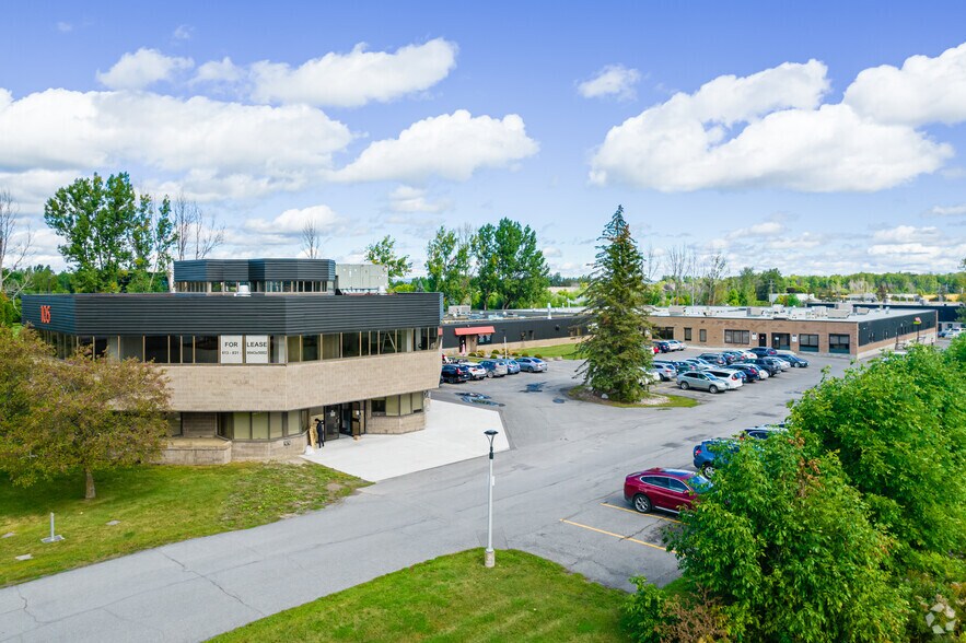 Primary Photo Of 105 Schneider Rd, Ottawa Flex For Sale