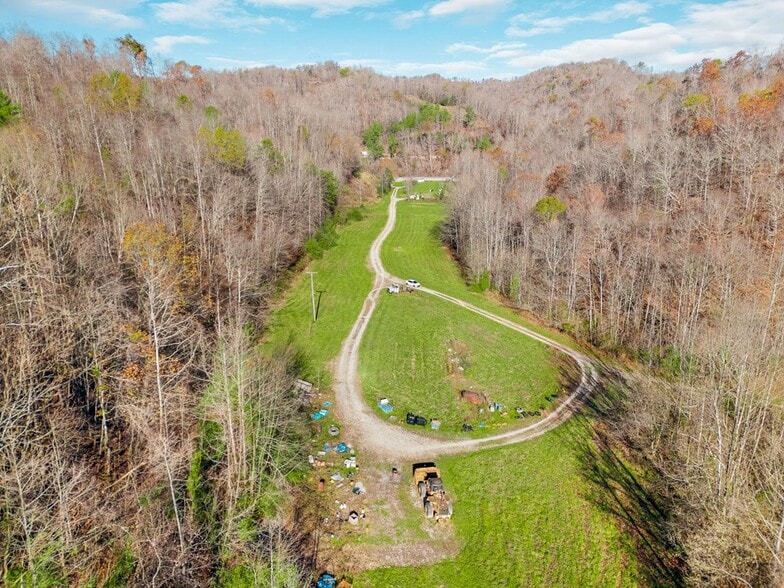 More Photos Of 1960 US Highway-23, Wittensville Land For Sale