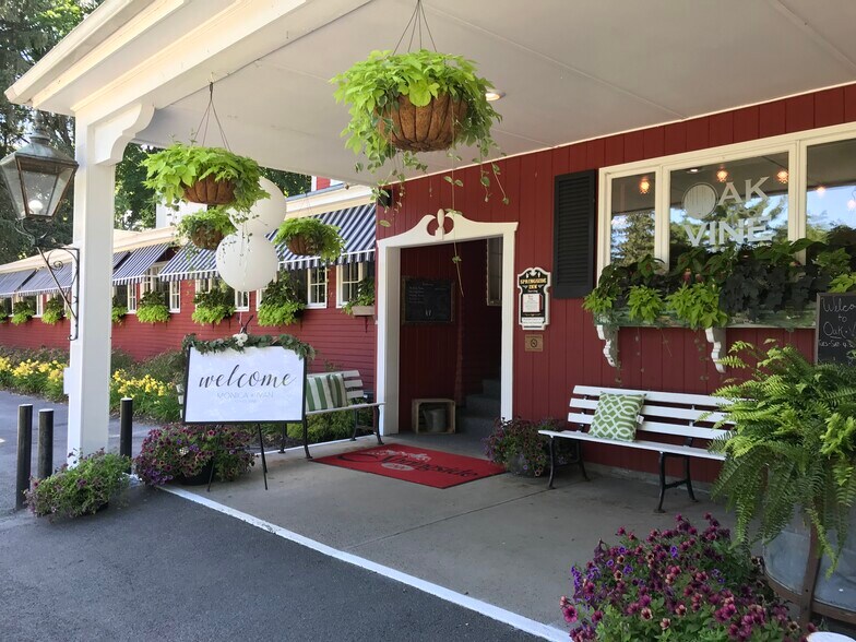 More Photos Of 6141 W Lake Rd, Auburn Hospitality For Sale