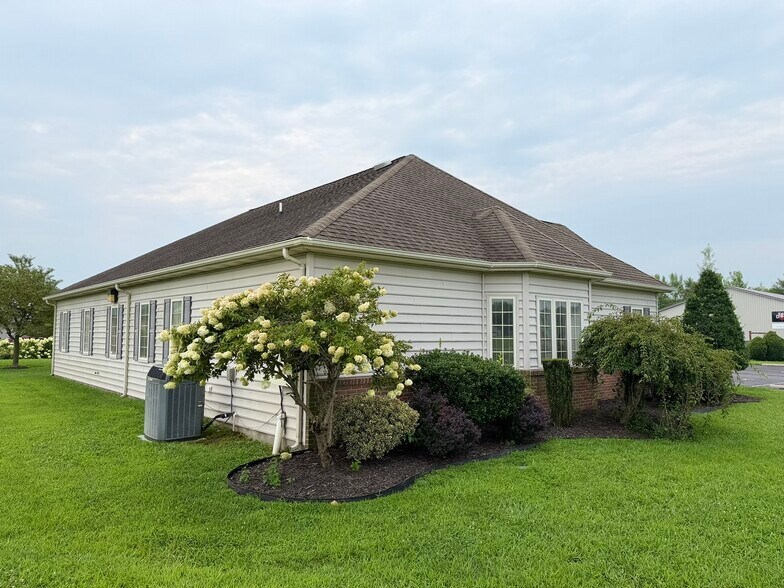 More Photos Of 375 Mullet Run, Milford Healthcare For Lease