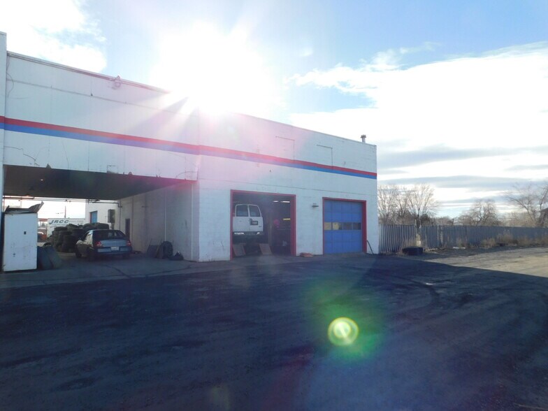 More Photos Of 1706 W Broadway Ave, Moses Lake Auto Repair For Sale