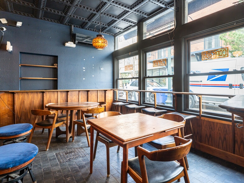 More Photos Of 24-28 Wall St, Asheville Storefront Retail Office For Lease