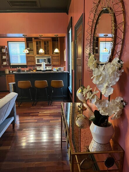 More Photos Of 417 Georgia Ave, Chattanooga Office For Sale