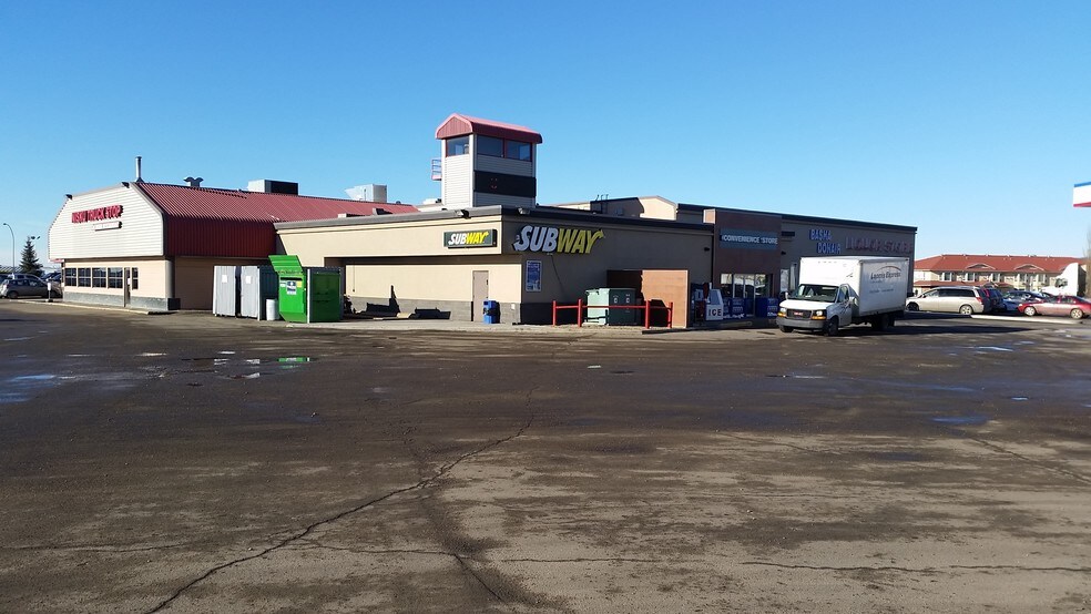 More Photos Of 8020 Sparrow Dr, Leduc Freestanding For Lease