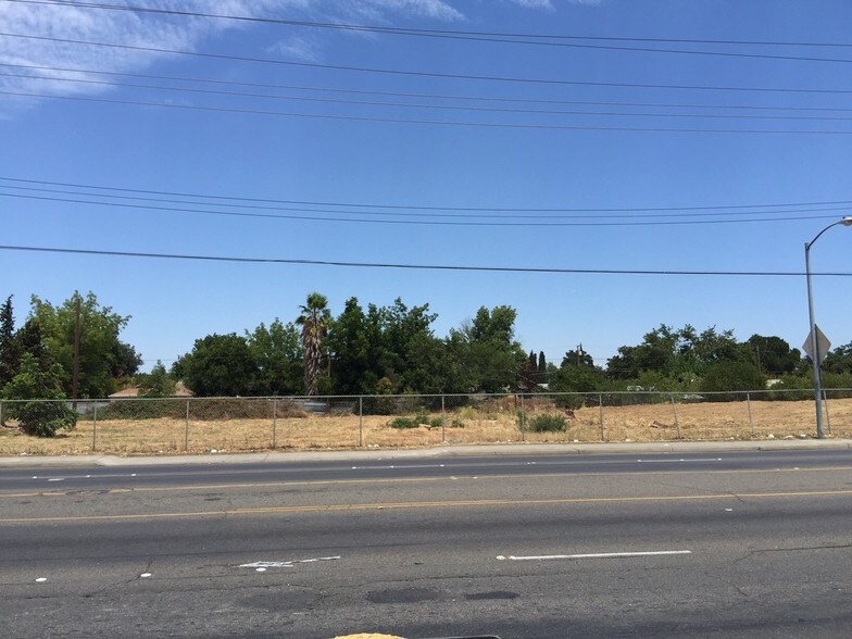 More Photos Of 4131-4221 Fruitridge Rd, Sacramento Land For Sale