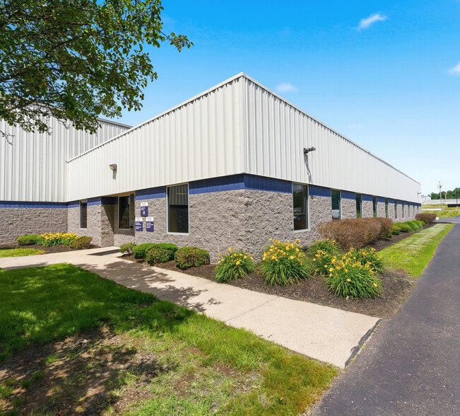 More Photos Of 3301 Bruening Ave SW, Canton Warehouse For Lease