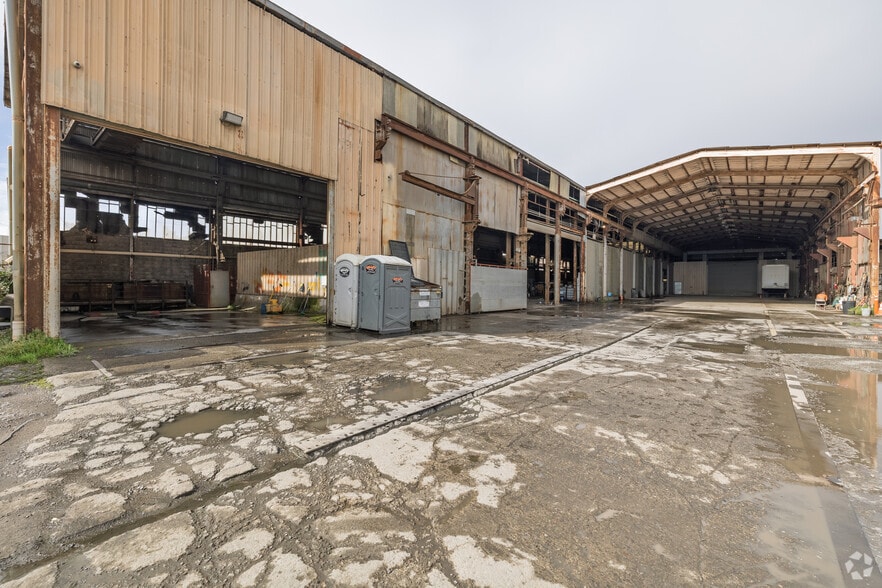 More Photos Of 141 S Maple Ave, South San Francisco Warehouse For Sale