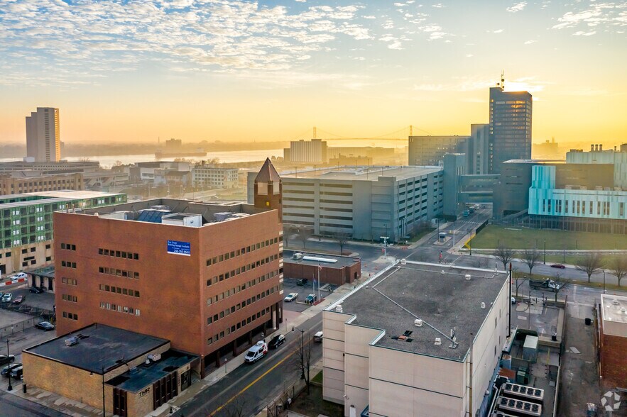 More Photos Of 613 Abbott St, Detroit Office For Lease