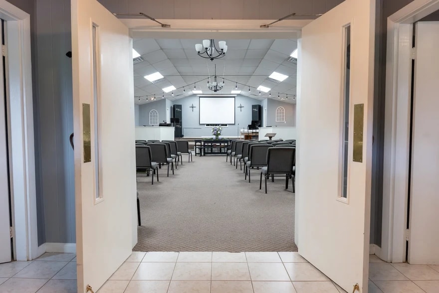 More Photos Of 8159 Standifer Gap Rd, Chattanooga Religious Facility For Sale