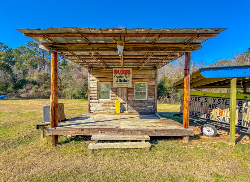 More Photos Of 4806 Jackson Cove Rd, Tallahassee Restaurant For Sale