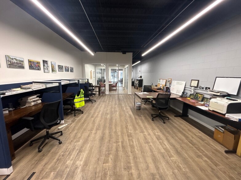 More Photos Of 423-425 Main St, Bennington Office Residential For Sale