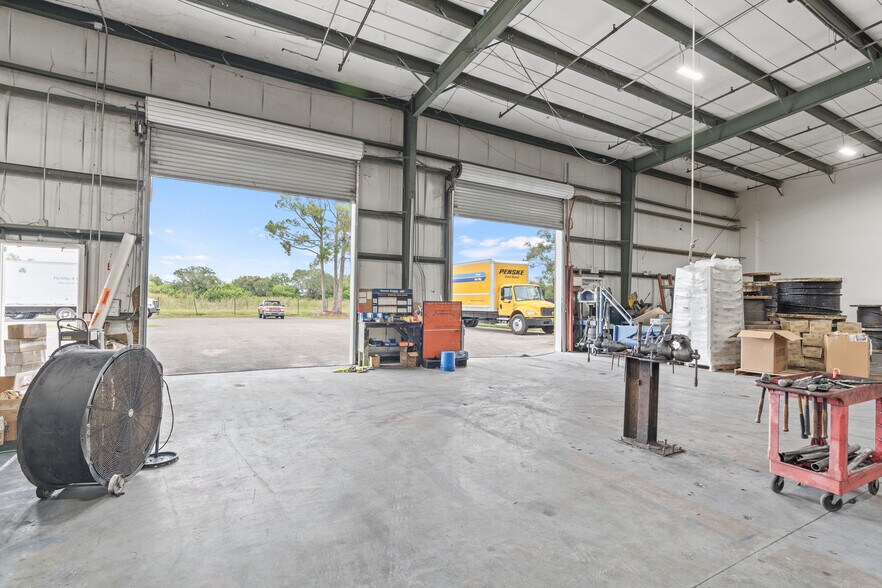 More Photos Of 5300 Ulmerton Rd, Clearwater Industrial For Lease