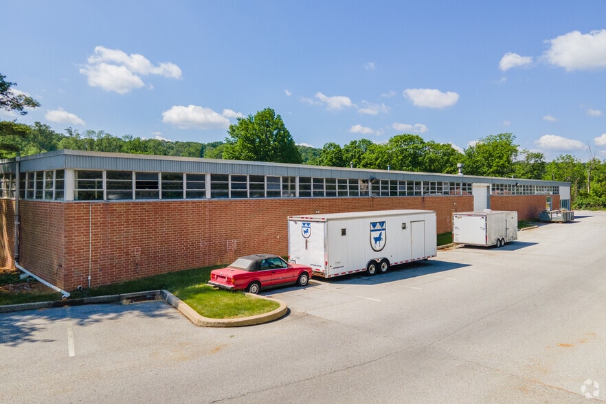 More Photos Of 271 Lancaster Ave, Frazer Manufacturing For Lease