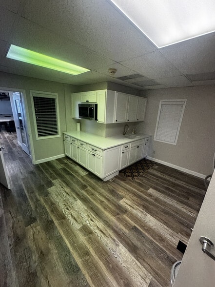 More Photos Of 453 N Lindbergh Blvd, Creve Coeur Office For Sale