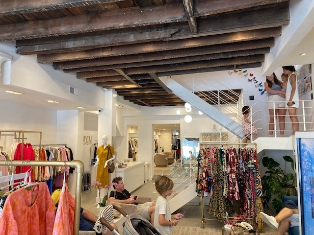 More Photos Of 312 King St, Charleston Storefront Retail Residential For Sale