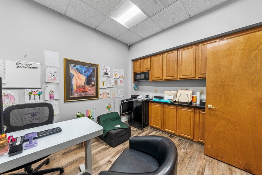 More Photos Of 303-309 Maple St, Perth Amboy Storefront Retail Residential For Sale