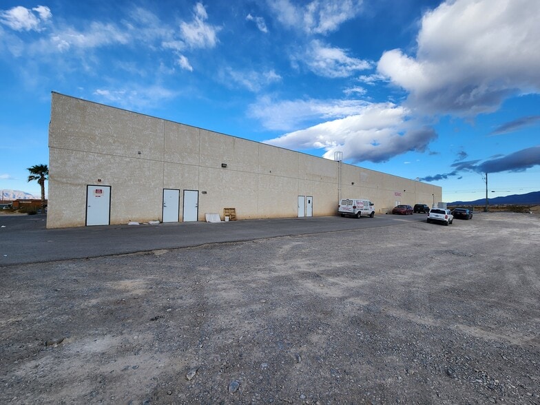 More Photos Of 1231 E Basin Ave, Pahrump Restaurant For Lease