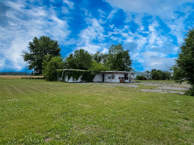 More Photos Of 33355 Main St, Dagsboro Flex For Sale
