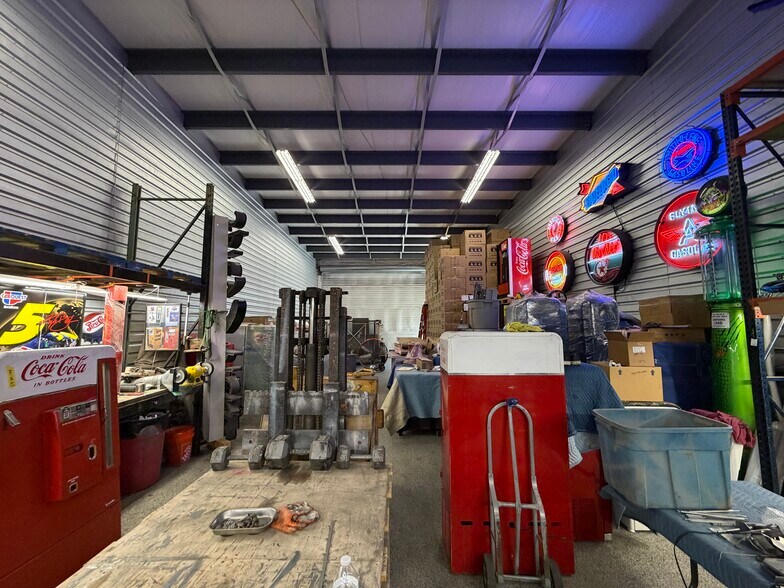 More Photos Of 9335 Commerce Center St, Highlands Ranch Warehouse For Sale