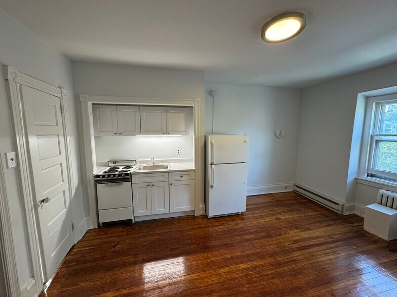 More Photos Of 4718 Cedar Ave, Philadelphia Multifamily For Sale