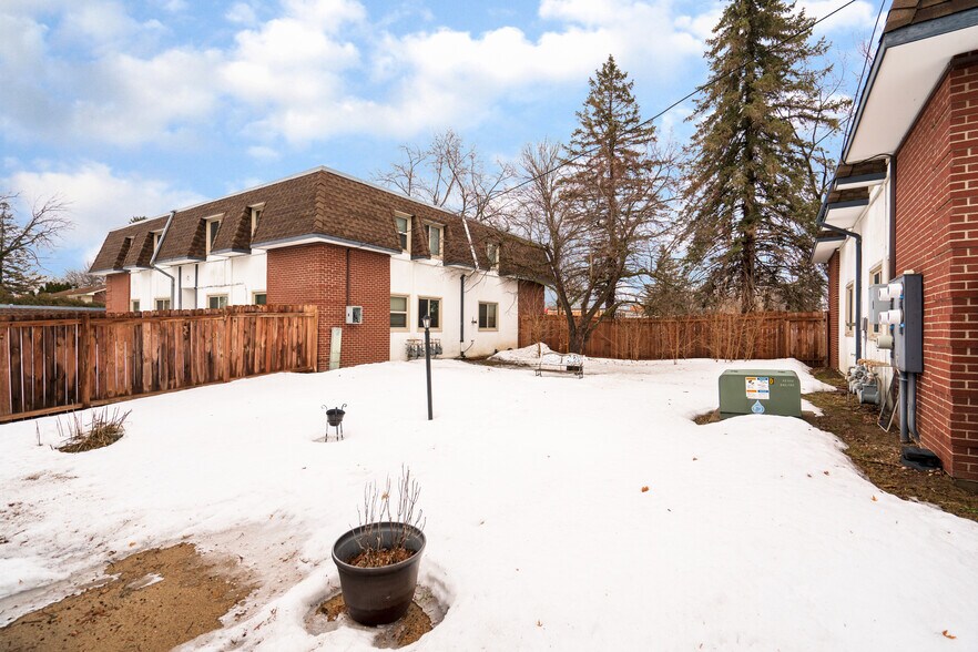 More Photos Of 2220 W 98th St, Bloomington Apartments For Sale