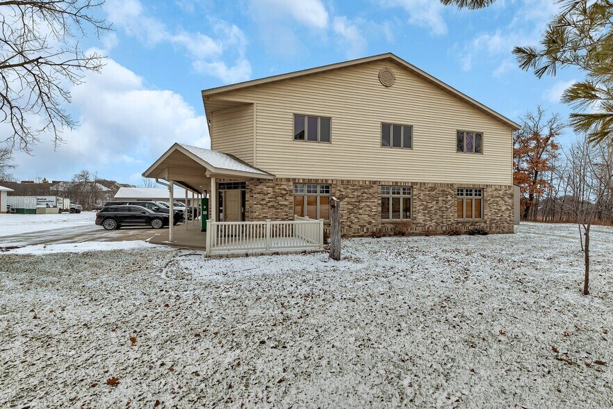 More Photos Of 6225 Lark Rd NW, Sauk Rapids Warehouse For Lease