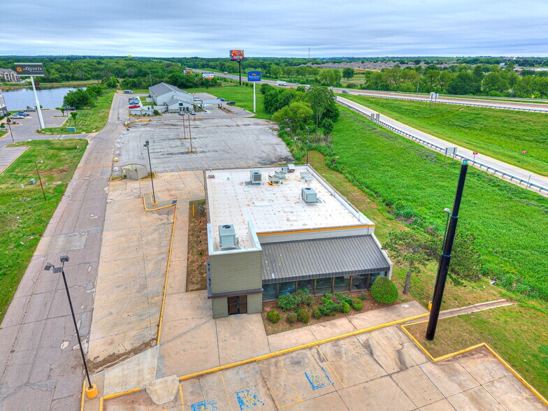 More Photos Of 4903 N Harrison St, Shawnee Restaurant For Sale