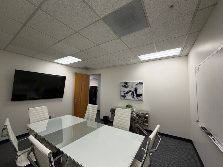 More Photos Of 26060 Acero, Mission Viejo Office For Sale