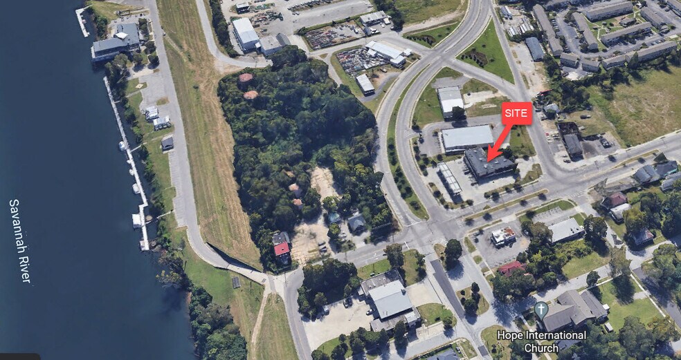 More Photos Of 202 E Boundary St, Augusta Service Station For Lease