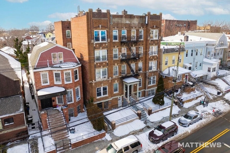 More Photos Of 201-203 Claremont Ave, Jersey City Apartments For Sale