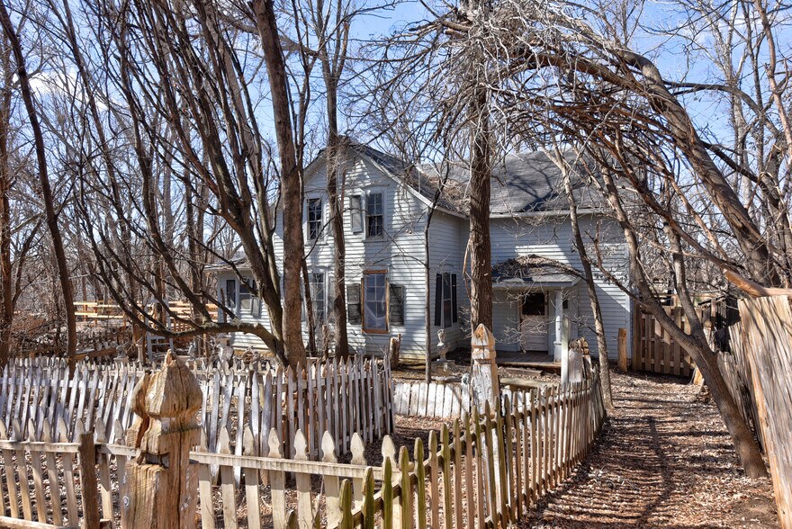 More Photos Of 12501 Old Giles Rd, La Vista Industrial For Sale