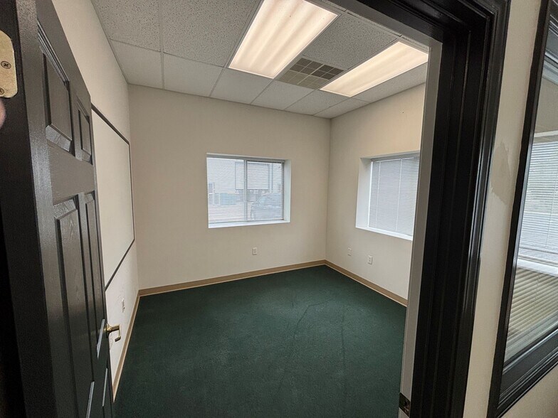 More Photos Of 2415 Ponderosa Dr, Lawrence Warehouse For Lease