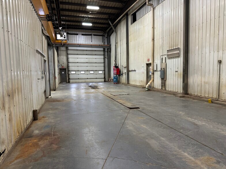 More Photos Of 785001 Township Road 785a, Rycroft Warehouse For Sale