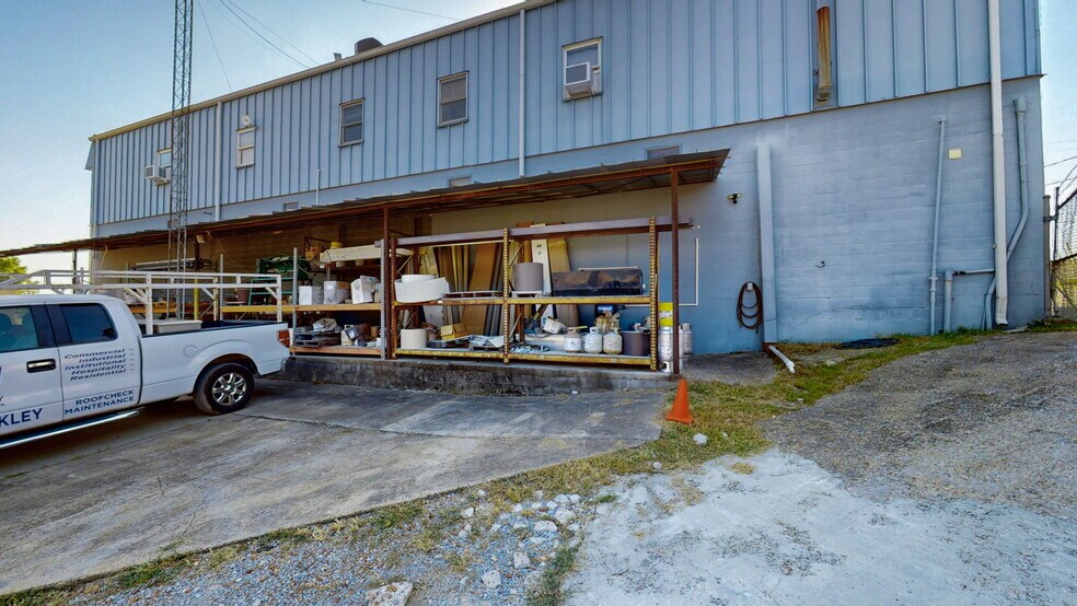 More Photos Of 405 Industrial Dr, Mount Juliet Warehouse For Sale