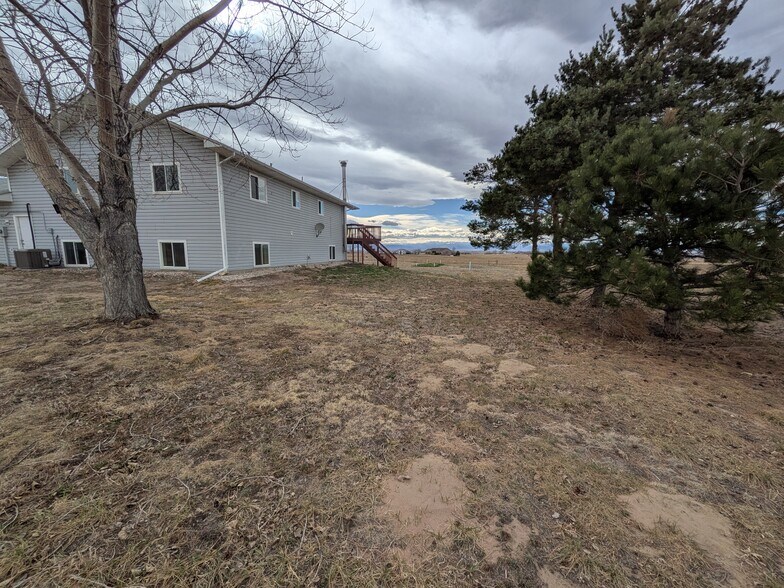 More Photos Of 15507 County Road 10, Fort Lupton Flex For Lease