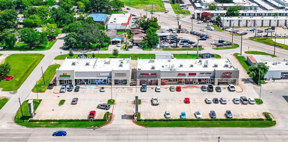 More Photos Of , South Houston General Retail For Sale
