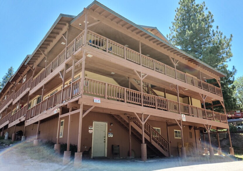 More Photos Of 2312 Blue Jay Ln, Arrowbear Lake Hotel For Sale