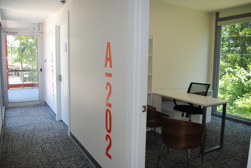 More Photos Of 26022 Budde Rd, The Woodlands Loft Creative Space For Lease