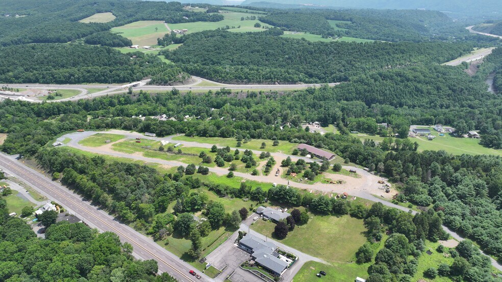 More Photos Of 1500 Rock St, Lehighton Land For Lease