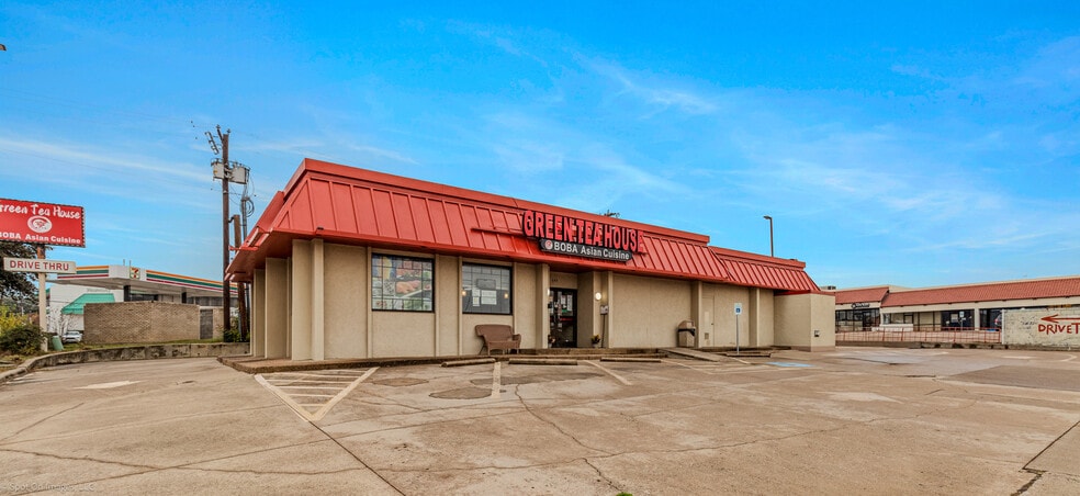 Primary Photo Of 645 Harwood Rd, Bedford Restaurant For Sale
