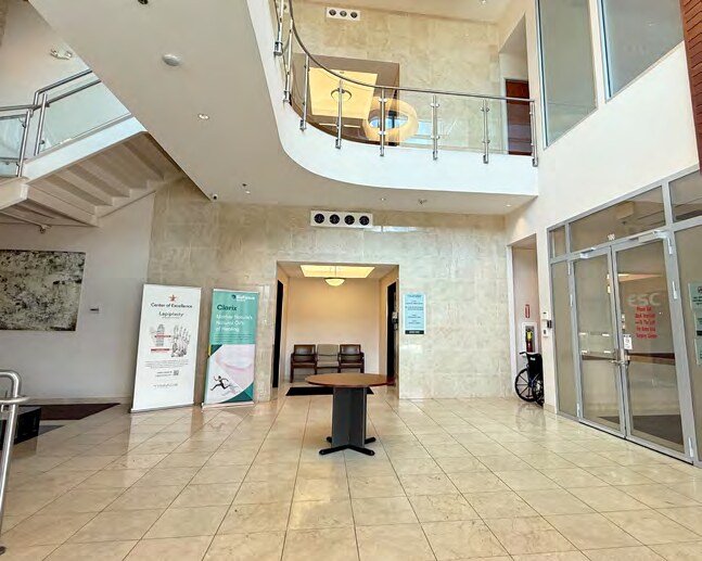 More Photos Of 13603 Michel Rd, Tomball Medical For Lease