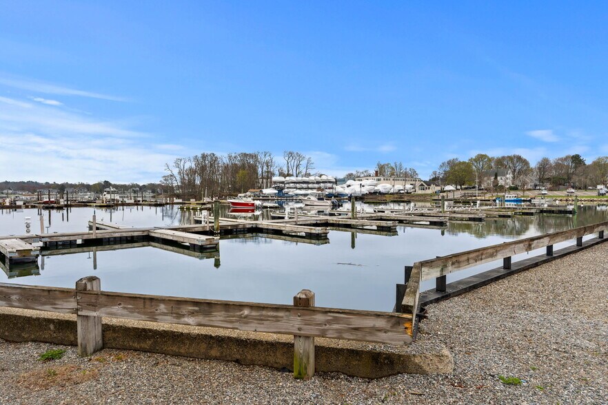 More Photos Of 112 Liberty St, Danvers Marina For Sale