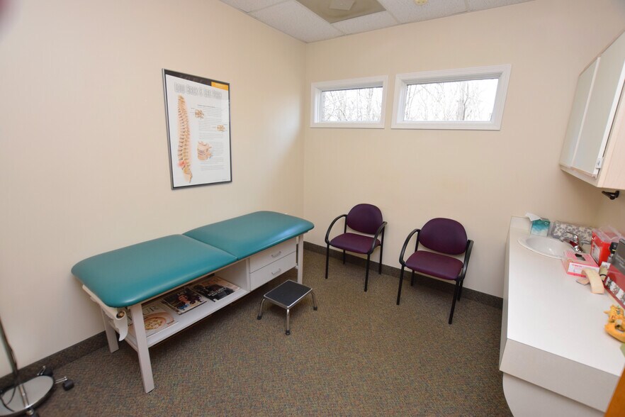 More Photos Of 3380 Beecher Rd, Flint Medical For Lease