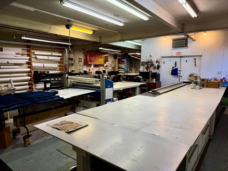 More Photos Of 507 Tripoli St, Pittsburgh Warehouse For Sale