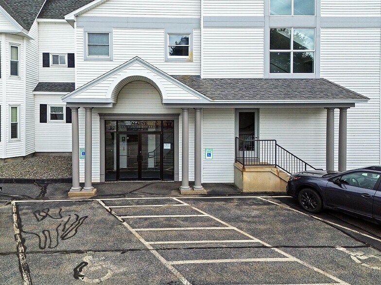 More Photos Of 323 State St, Augusta Office Residential For Sale