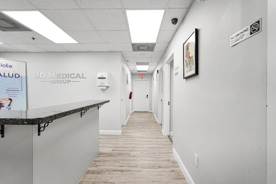 More Photos Of 2645 SW 37th Ave, Miami Medical For Sale