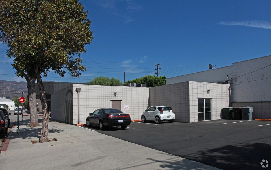 More Photos Of 1756 Flower St, Glendale Office For Lease