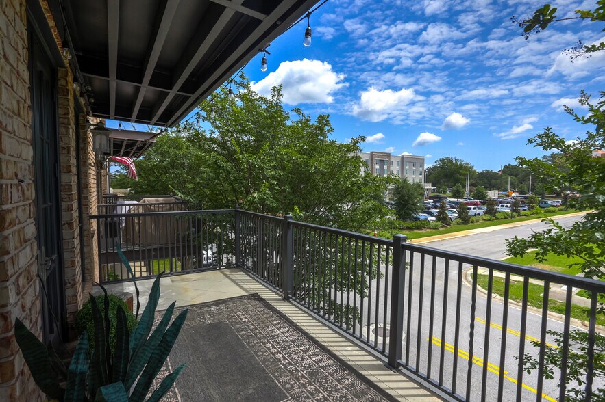 More Photos Of 45 S 9th Ave, Pensacola Office Residential For Sale